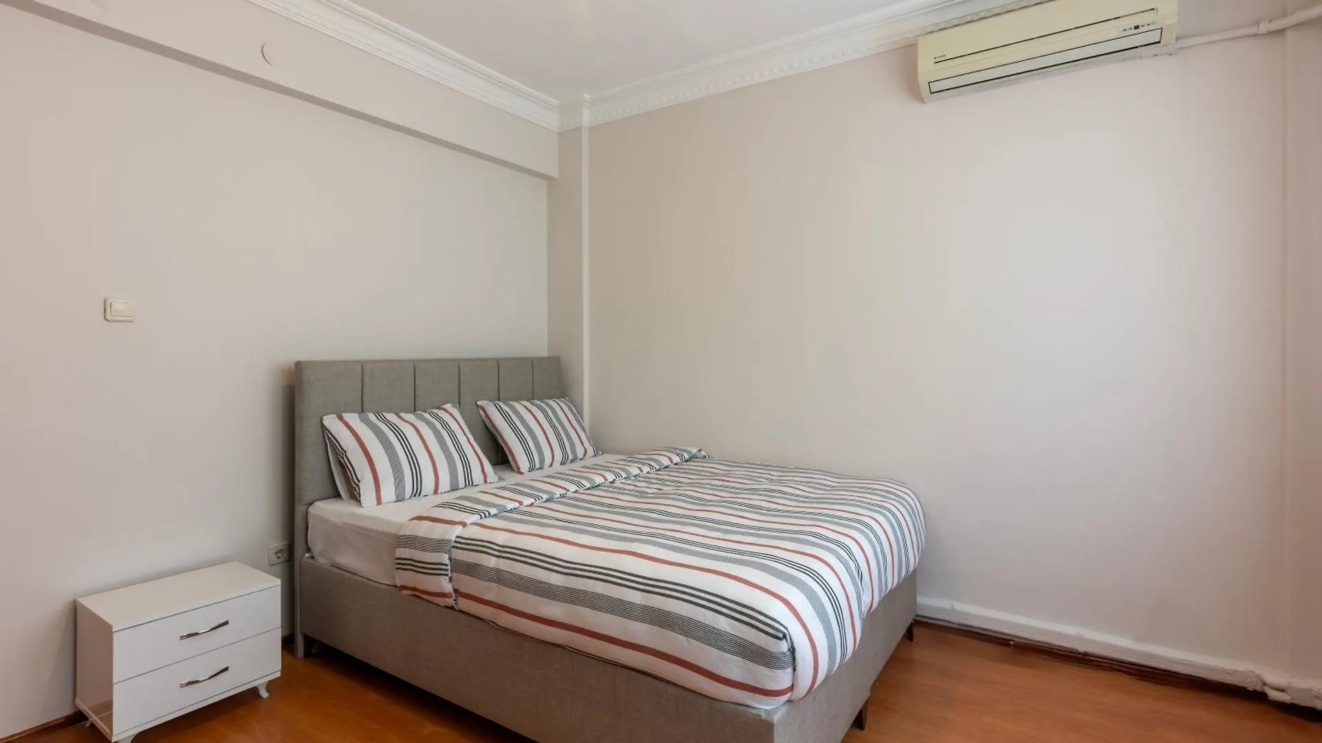In The Centre Of Taksim And Galataport Apartment Istanbul Turkey